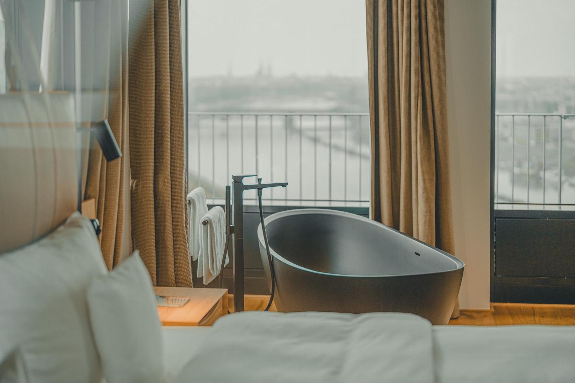 John & Will Silo-hotel By Guldsmeden 4*
